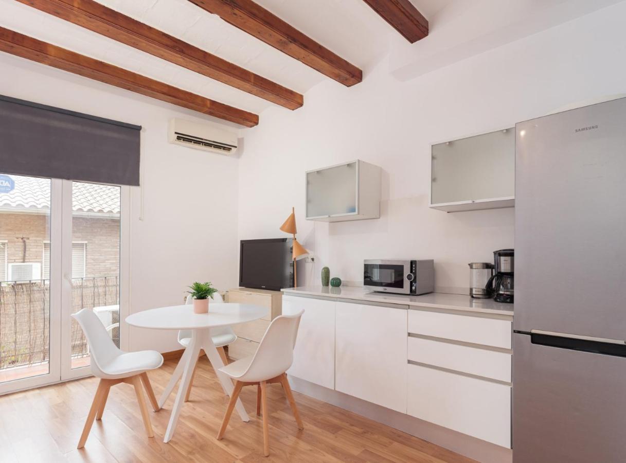 Spacious Doubleroom Apartment At Sants Barcelona Eksteriør billede
