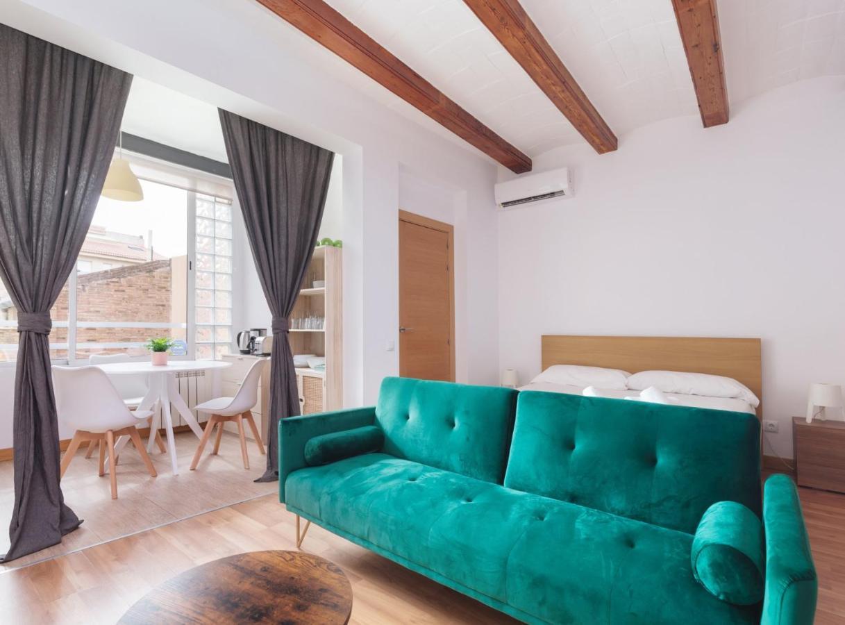 Spacious Doubleroom Apartment At Sants Barcelona Eksteriør billede